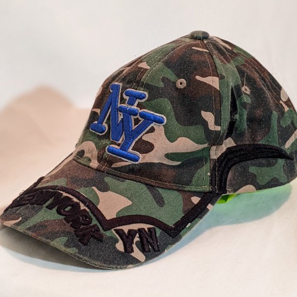 New York Hat - Camo and Blue - 90's Vintage - Picture 2 of 4